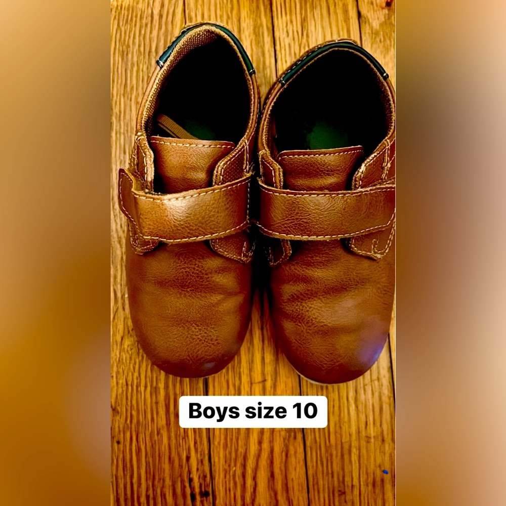 Kohls Boys Size 10 Dress/ casual shoes